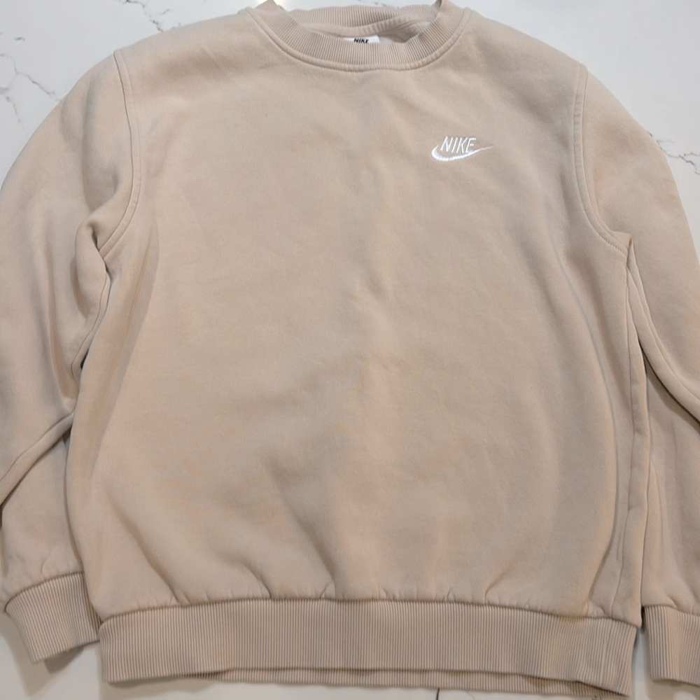 Nike youth large crewneck
